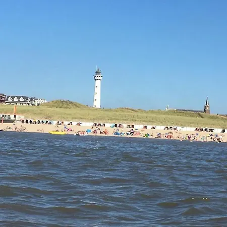 'nieuw' Strand 83 - Family House *
