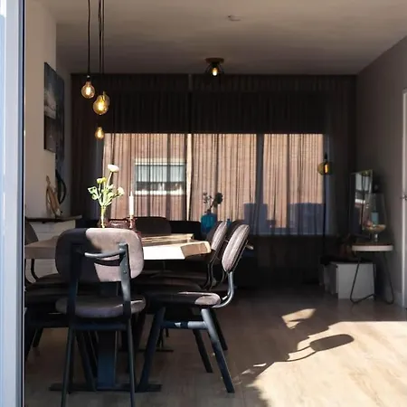'nieuw' Strand 83 - Family House Casa de Férias Egmond aan Zee