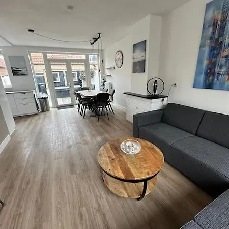Casa de Férias 'nieuw' Strand 83 - Family House