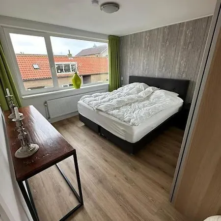 Casa de Férias 'nieuw' Strand 83 - Family House Egmond aan Zee